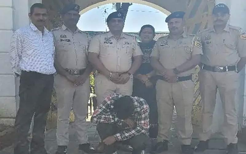 Himachal Crime News: गाड़ी में हेरोइन की सप्लाई ले जाते पकड़ा तस्कर! पुलिस ने जाल बिछाकर ऐसे दबोचा