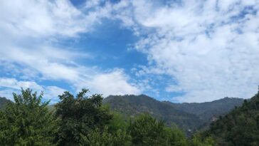 Himachal Weather: हिमाचल में बढ़ी ठंडक! तापमान में गिरावट, एक सप्ताह तक ऐसा रहेगा मौसम का हाल….