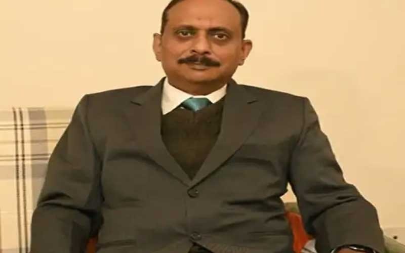 HP News: प्रदूषण नियंत्रण बोर्ड के चेयरमैन बने IAS संजय गुप्ता! रिटायरमेंट के बाद सरकार ने दी नियुक्ति