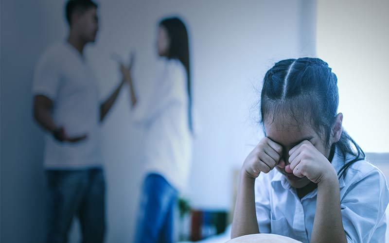 Himachal Latest News: माता-पिता के झगड़े और प्रताड़ना से तंग आई मासूम बच्ची! साथ रहने से किया इंकार, जाने पूरा मामला