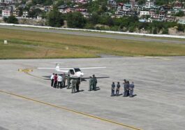 Himachal News: एनसीसी के माइक्रोलाइट विमान की भुंतर में सफल लैंडिंग! चेहरों पर दिखी गौरव और उत्साह की चमक