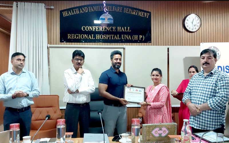 HP News: स्वास्थ्य सेवाओं में यह जिला अव्वल! वर्ष 2024-25 में कायाकल्प अवॉर्ड से नवाजे गए जिले के 73 स्वास्थ्य संस्थान