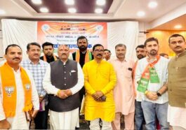 Paonta Sahib: भाजपा मंडलों की संयुक्त बैठक में संगठन को मजबूत करने पर जोर! बूथ विवरणिका का हुआ विमोचन