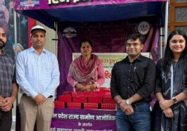 Himachal Latest News: महिलाओं ने बाजार में उतारे Vyas Pure गिफ्ट बॉक्स! कमाए तीन लाख रूपए