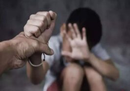 Himachal Crime News: सरकारी स्कूल में शिक्षक ने तीसरी कक्षा के बच्चे को पीटा! कान का पर्दा फटा