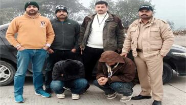 Himachal Crime News: पुलिस ने दो तस्करों से पकड़ी चरस! गाड़ी में जा रहे थे आरोपी, पुलिस ने ऐसे किए काबू
