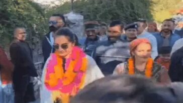 Himachal News Update: जीत के बाद पहली बार हिमाचल पहुंची तेज गेंदबाज रेणुका ठाकुर! लोगों ने किया स्वागत