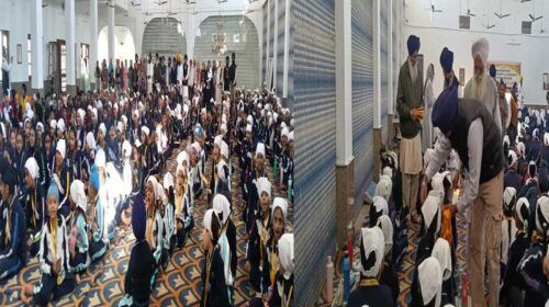 Paonta Sahib: गुरु तेग बहादुर जी के 350वें शहीदी दिवस पर गुरबानी प्रतियोगिता! बच्चों में दिखा उत्साह Paonta Sahib: गुरु तेग बहादुर जी के 350वें शहीदी दिवस पर गुरबानी प्रतियोगिता! बच्चों में दिखा उत्साह