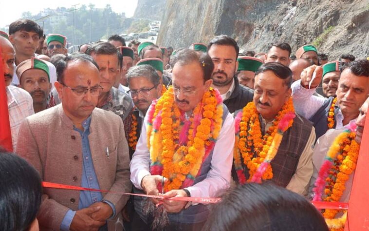 Sirmour News: उद्योग मंत्री ने शिलाई विस के दुगाना में 24 लाख से निर्मित कानूनगो व पटवार सर्कल भवन का किया लोकार्पण