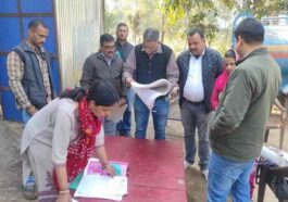 Himachal Latest News: सीएम के निर्देश पर परिवार की समस्या के निवारण के लिए घर पहुंचे अधिकारी! कार्य शुरू करने का दिया भरोसा