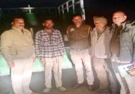 Himachal Crime News: नाके पर मौजूद पुलिस को देखकर भागा टेंपो चालक! टीम की मुस्तैदी से पकड़ा, शराब की 32 पेटियां बरामद