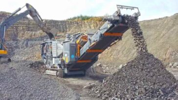 Himachal News: नियमों की अवहेलना पर स्टोन क्रशर का बिजली कनेक्शन काटा! लीज निलंबित