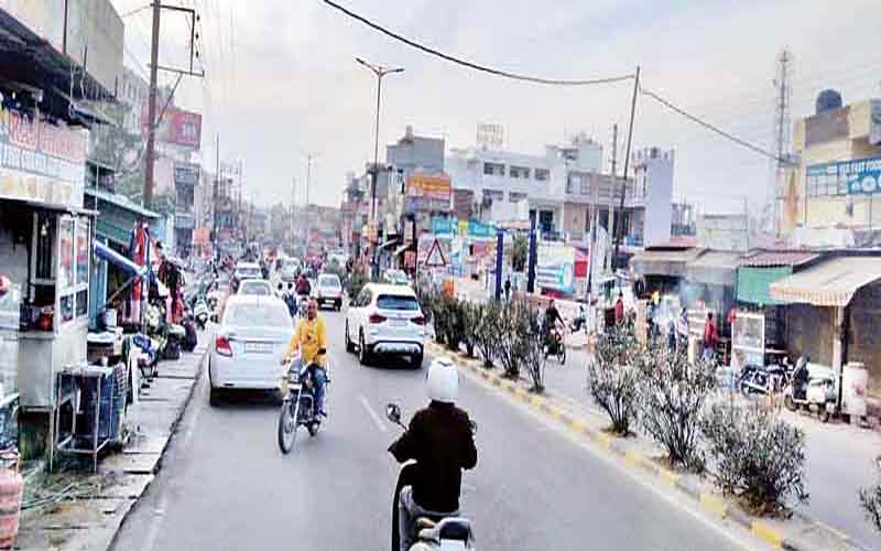 Himachal News: ऊना शहर में यातायात सुधार का बड़ा फैसला! दो मुख्य मार्गों पर नो-पार्किंग और नो-वेंडिंग व्यवस्था लागू