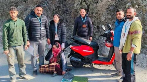 Himachal Crime News: हिमाचल में महिला से पकड़ी 1.402 किलोग्राम चरस! स्कूटी की टिक्की में छुपा कर ले जा रही थी खेप