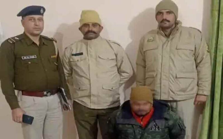 Himachal Crime News: हिमाचल में 62.66 ग्राम हेरोइन सहित हज़ारों का कैश पकड़ा! पंजाब का तस्कर अरेस्ट Himachal Crime News: हिमाचल में 62.66 ग्राम हेरोइन सहित हज़ारों का कैश पकड़ा! पंजाब का तस्कर अरेस्ट