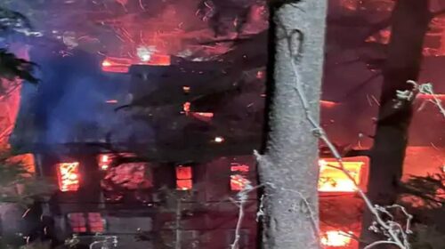 Himachal News Alert: भीषण अग्निकांड से जलकर राख हुआ मकान! लाखों की संपत्ति को नुकसान Himachal News Alert: भीषण अग्निकांड से जलकर राख हुआ मकान! लाखों की संपत्ति को नुकसान