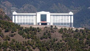 Himachal News: AIMSS चमियाणा और IGMC के चार डॉक्टर सस्पेंड! ड्यूटी पर नहीं लौट रहे थे, अब हुई कार्रवाई