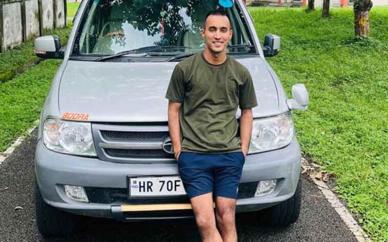 Achievement: भारतीय वायुसेना में फ्लाइंग ऑफिसर बना ड्राइवर का बेटा अभिषेक! बढ़ाया मान Achievement: भारतीय वायुसेना में फ्लाइंग ऑफिसर बना ड्राइवर का बेटा अभिषेक! बढ़ाया मान