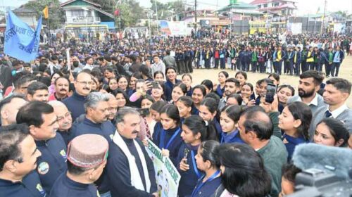 CM Sukhu: सीएम सुक्खू ने ट्रोलिंग के बाद लगाए राधे-राधे के नारे! चिट्टे की सूचना देने पर 10 लाख रुपये तक के ईनाम की घोषणा 