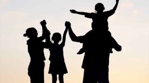 Best Parenting Tips: अच्छे पैरेंट्स बनने के लिए इन आसान टिप्स को करें फॉलो! हर मां-बाप को पता होनी चाहिए ये बातें Best Parenting Tips: अच्छे पैरेंट्स बनने के लिए इन आसान टिप्स को करें फॉलो! हर मां-बाप को पता होनी चाहिए ये बातें