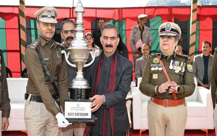 CM Sukhu: सीएम बोले- अग्निशमन सेवाओं में महिलाओं को किया जाएगा शामिल! प्रदेश में जल्द होगी होम गार्ड की भर्ती CM Sukhu: सीएम बोले- अग्निशमन सेवाओं में महिलाओं को किया जाएगा शामिल! प्रदेश में जल्द होगी होम गार्ड की भर्ती