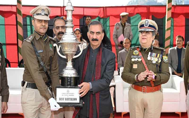 CM Sukhu: सीएम बोले- अग्निशमन सेवाओं में महिलाओं को किया जाएगा शामिल! प्रदेश में जल्द होगी होम गार्ड की भर्ती