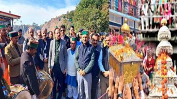 Sirmour News: कल पशमी में विराजमान होंगे चालदा महासु महाराज! उद्योग मंत्री ने देव यात्रा में लिया भाग