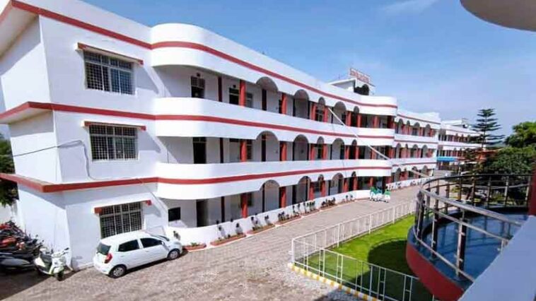 Paonta Sahib: दून वैली स्कूल भट्टांवाली! 30 साल से गुणवत्तापूर्ण शिक्षा और फिटनेस-इनोवेशन का मजबूत केंद्र