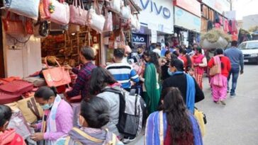 HP News: नववर्ष के चलते बाजारों में सेल लगाने की अनुमति! 31 दिसंबर को देर रात तक खुले रह सकेंगे शराब लाइसेंसी प्रतिष्ठान