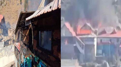 Himachal News Alert: हिमाचल में भीषण अग्निकांड से आठ परिवार बेघर! 50 कमरे जलकर राख, करोड़ों का नुकसान Himachal News Alert: हिमाचल में भीषण अग्निकांड से आठ परिवार बेघर! 50 कमरे जलकर राख, करोड़ों का नुकसान