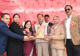 Sirmour News: वार्षिक पारितोषिक वितरण समारोह में पहुंचे मंत्री! 100 से अधिक छात्र-छात्राओं को किया सम्मानित