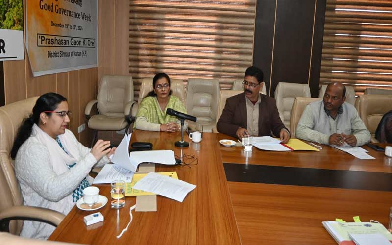 Sirmour News: पहली से आठवीं कक्षा के 55612 छात्रों को दिया जा रहा पौष्टिक आहार