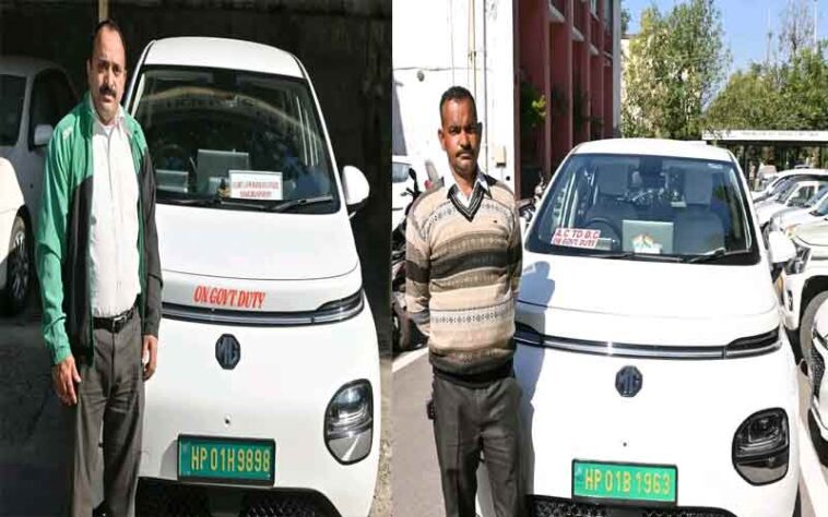 HP News: ई-टैक्सी योजना से शंकर सिंह व रमेश कुमार को मिला रोजगार! प्रतिमाह हो रही 59 हज़ार की कमाई HP News: ई-टैक्सी योजना से शंकर सिंह व रमेश कुमार को मिला रोजगार! प्रतिमाह हो रही 59 हज़ार की कमाई