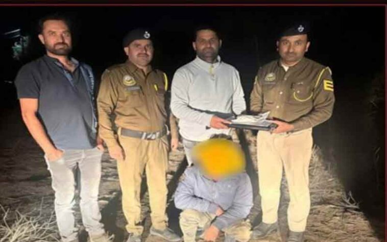 Paonta Sahib: पांवटा में तस्कर अरेस्ट! चिट्टे की सप्लाई लेकर जा रहा था, पुलिस ने दबोचा Paonta Sahib: पांवटा में तस्कर अरेस्ट! चिट्टे की सप्लाई लेकर जा रहा था, पुलिस ने दबोचा