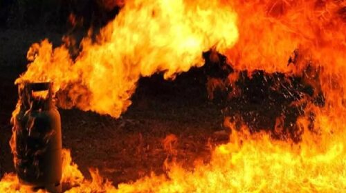 Kullu News: रसोई गैस लीकेज से जोरदार धमाका, सिलेंडर ब्लास्ट में 7 घायल, 2 की हालत गंभीर