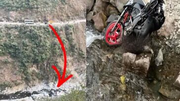 सिरमौर में दर्दनाक हादसा: पिकअप के साथ भिड़ंत के बाद खाई में गिरी बाइक! युवक की मौके पर गई जान