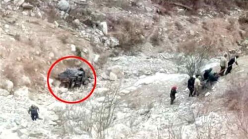 Accident In Himachal: नाले में गिरी बोलेराे! जम्मू-कश्मीर के युवक की गई जान, दो घायल