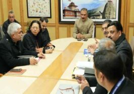 CM Sukhu: मुख्यमंत्री ने दिए जननी सुरक्षा ड्रॉप बैक एम्बुलेंस को बदलने के निर्देश