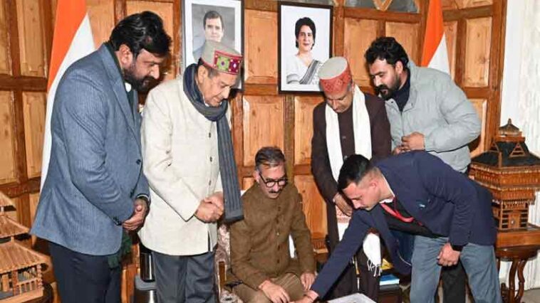 CM Sukhu: मुख्यमंत्री ने की हि.प्र. अनुसूचित जाति आयोग की आधिकारिक वेबसाइट लॉन्च! लाभान्वित होंगे लोग