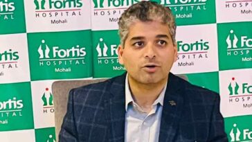 फोर्टिस अस्पताल के डॉक्टरों ने बचाई 80 वर्षीय बुज़ुर्ग की जान! क्रॉनिक किडनी डिज़ीज़ से जूझ रहा था मरीज