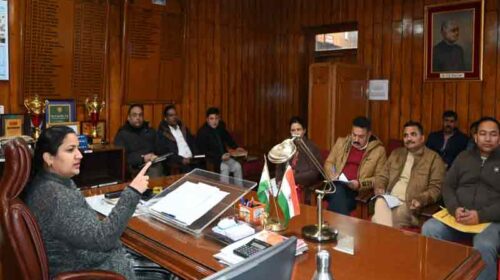 Sirmour News : पांवटा में अब रात को ही चलेंगे बड़े वाहन! डीसी ने दिए निर्देश, सड़क किनारे लगेंगे पैरापिट व क्रैश बैरियर