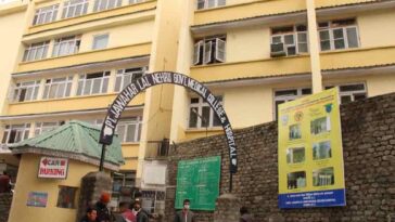 Himachal Latest News: सात दिन के लिए सस्पेंड किए मेडिकल कॉलेज चंबा के 240 MBBS प्रशिक्षु! जानिए पूरा मामला