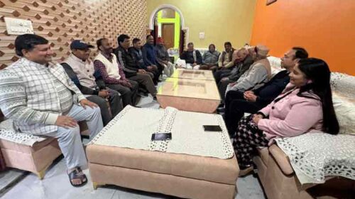 पांवटा साहिब: उत्तर प्रदेशीय कल्याण समिति की मासिक बैठक! धर्म परिवर्तन पर जताई चिंता, होली मिलन कार्यक्रम की तैयारी पांवटा साहिब: उत्तर प्रदेशीय कल्याण समिति की मासिक बैठक! धर्म परिवर्तन पर जताई चिंता, होली मिलन कार्यक्रम की तैयारी