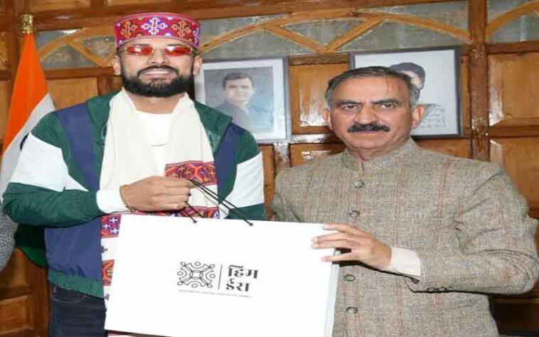 Himachal Latest News: पंजाबी गायक गैरी संधू से मिले मुख्यमंत्री! एमएसएमई फेस्ट-2026 में जमाया था रंग.. Himachal Latest News: पंजाबी गायक गैरी संधू से मिले मुख्यमंत्री! एमएसएमई फेस्ट-2026 में जमाया था रंग..