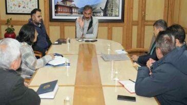 HP News: मेडिकल कॉलेज के लिए बनाई जाएगी सीनियर रेजिडेंटशिप पॉलिसी! 1000 रोगी मित्र किये जाएंगे नियुक्त