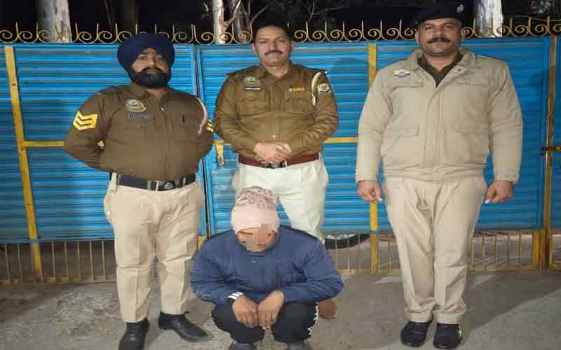 Paonta Sahib: पांवटा में स्मैक के साथ तस्कर काबू! तीन दिन के पुलिस रिमांड पर भेजा