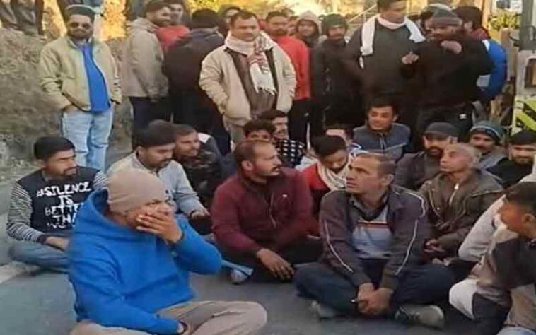 सिरमौर में दर्दनाक हादसा: हाइड्रा क्रेन ने रौंदा 12 साल का किशोर! गई जान, आक्रोशित लोगों ने एनएच किया जाम