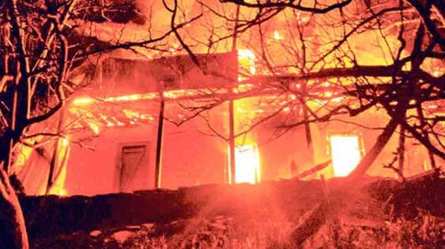 हिमाचल में भीषण अग्निकांड: दो मंजिला मकान जलकर राख! सेब के पेड़ भी राख