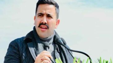 HP News: विक्रमादित्य सिंह के बयान पर भड़के आईएएस-आईपीएस! मंत्री के साथ ड्यूटी देने से मुकरे, जानिए पूरा मामला