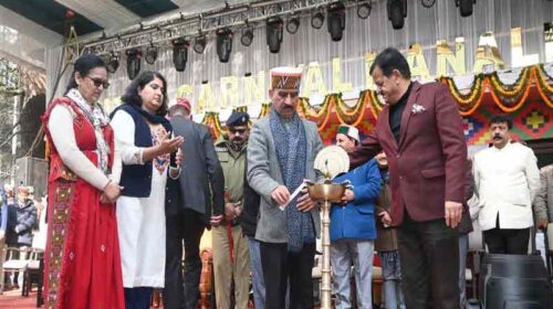 CM Sukhu: मनाली में विंटर कार्निवल-2026 शुरू! सीएम बोले- 250 करोड़ से बनेगा मनाली रिवर फ्रंट